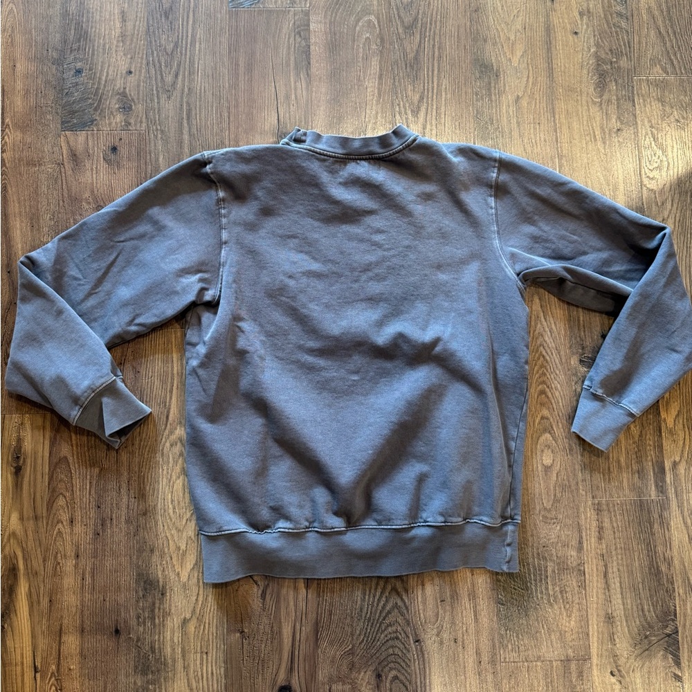 Girl Dangerous Free To Be Kind Crewneck Sweatshirt - Gray - Picture 2 of 2